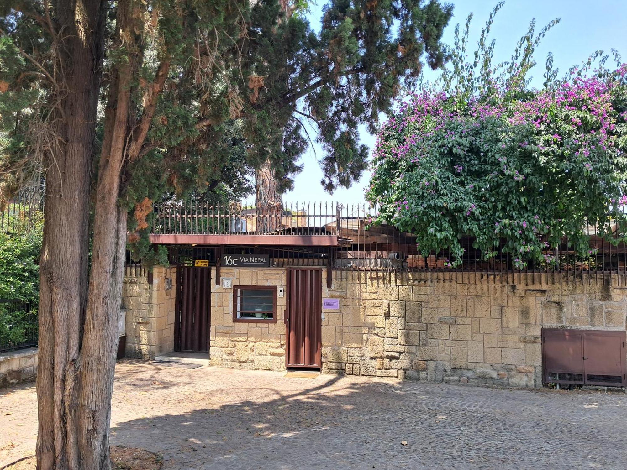 Elegante Villino Nel Di Villa